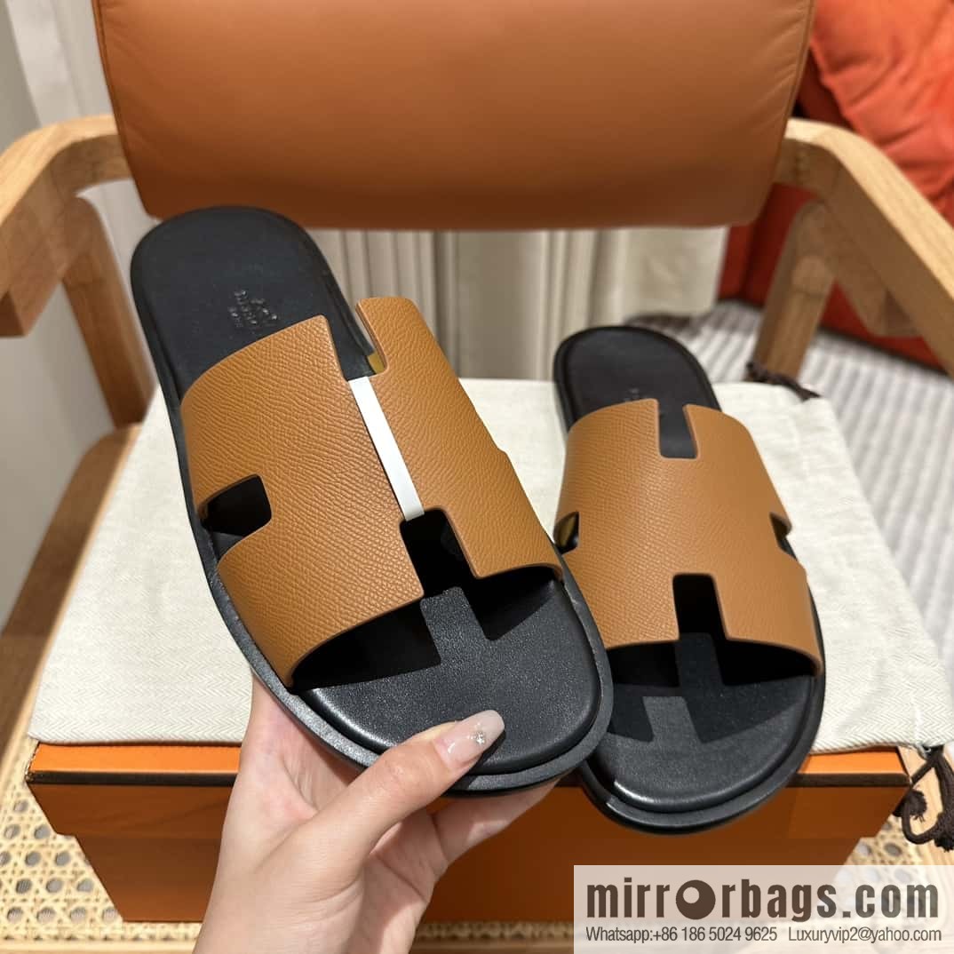 Hermès Men's Slippers