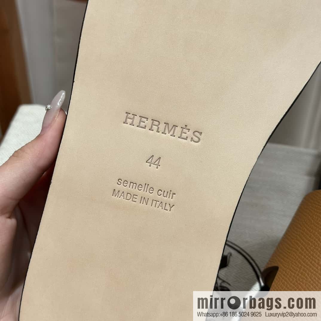 Hermès Men's Slippers