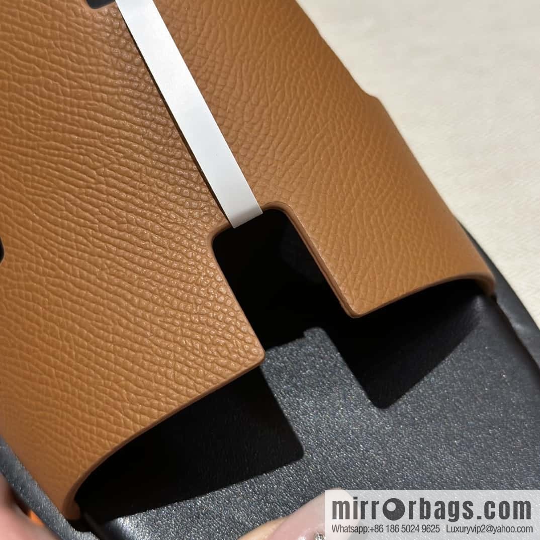 Hermès Men's Slippers