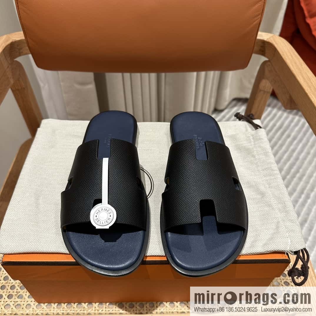 Hermès Men's Slippers