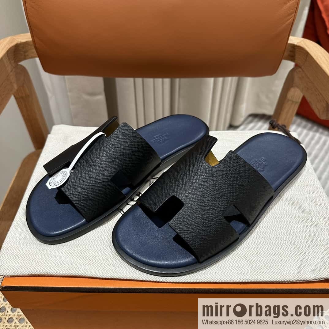 Hermès Men's Slippers