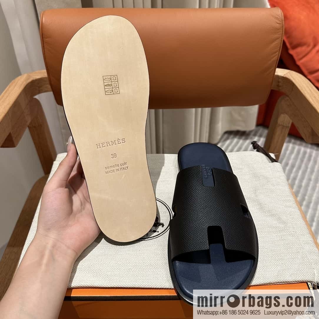 Hermès Men's Slippers