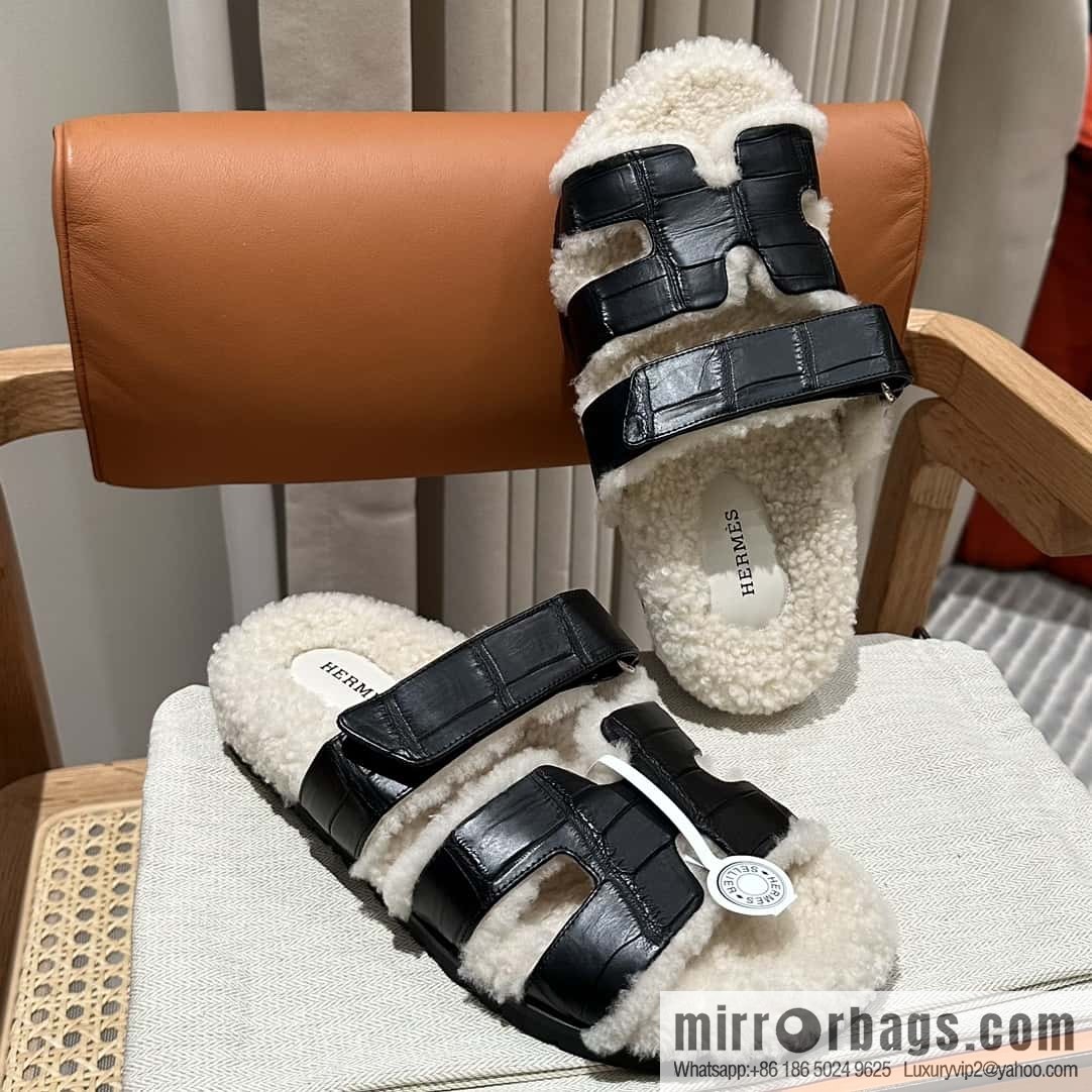 Hermès hairy trailing crocodile🐊