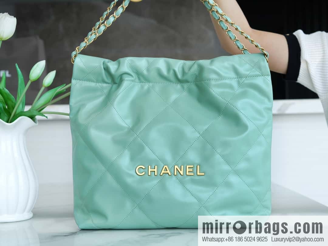 CHANEL 23c new 22 handbag AS3260 mint green 🌿 genuine tail leather small