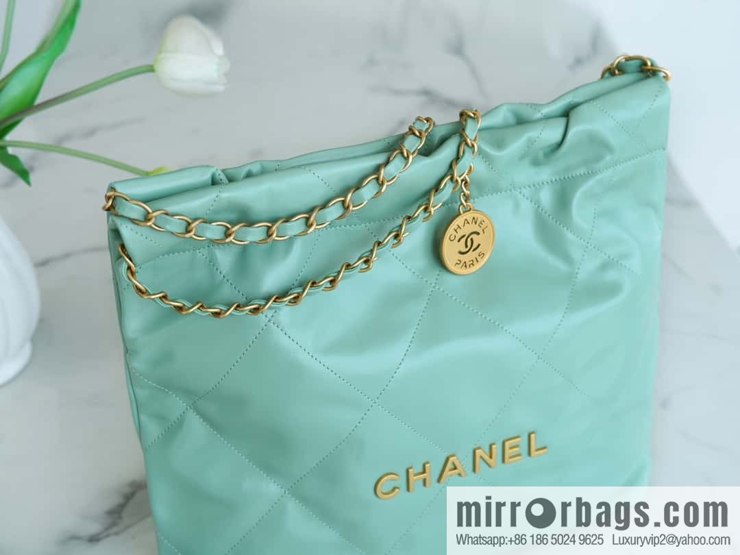 CHANEL 23c new 22 handbag AS3260 mint green 🌿 genuine tail leather small