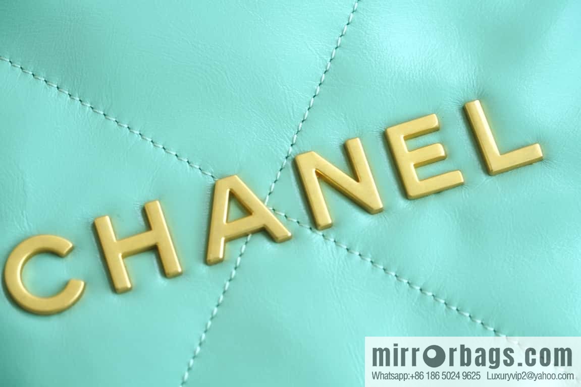 CHANEL 23c new 22 handbag AS3260 mint green 🌿 genuine tail leather small