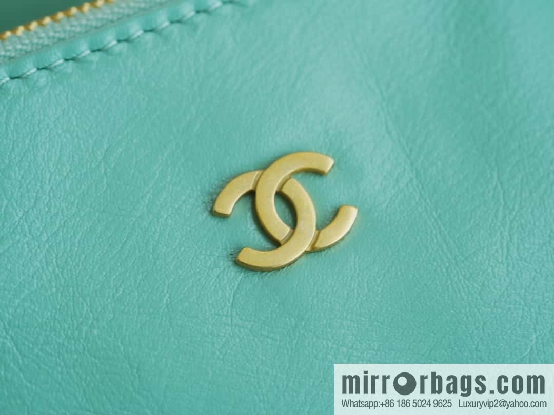 CHANEL 23c new 22 handbag AS3260 mint green 🌿 genuine tail leather small