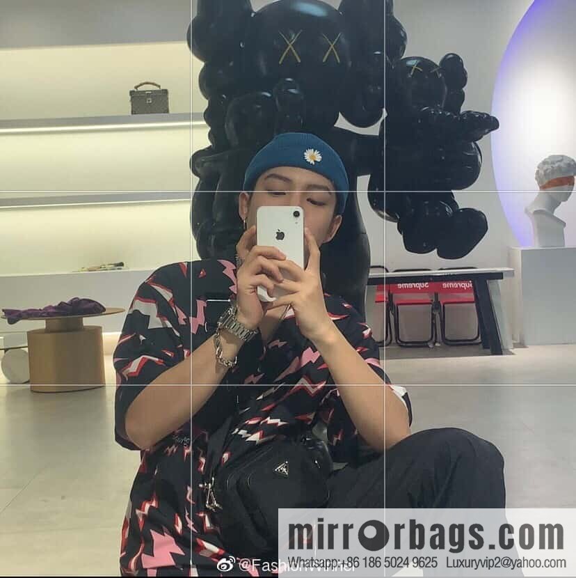 PRADA's new 3-in-1 camera bag 1BH017