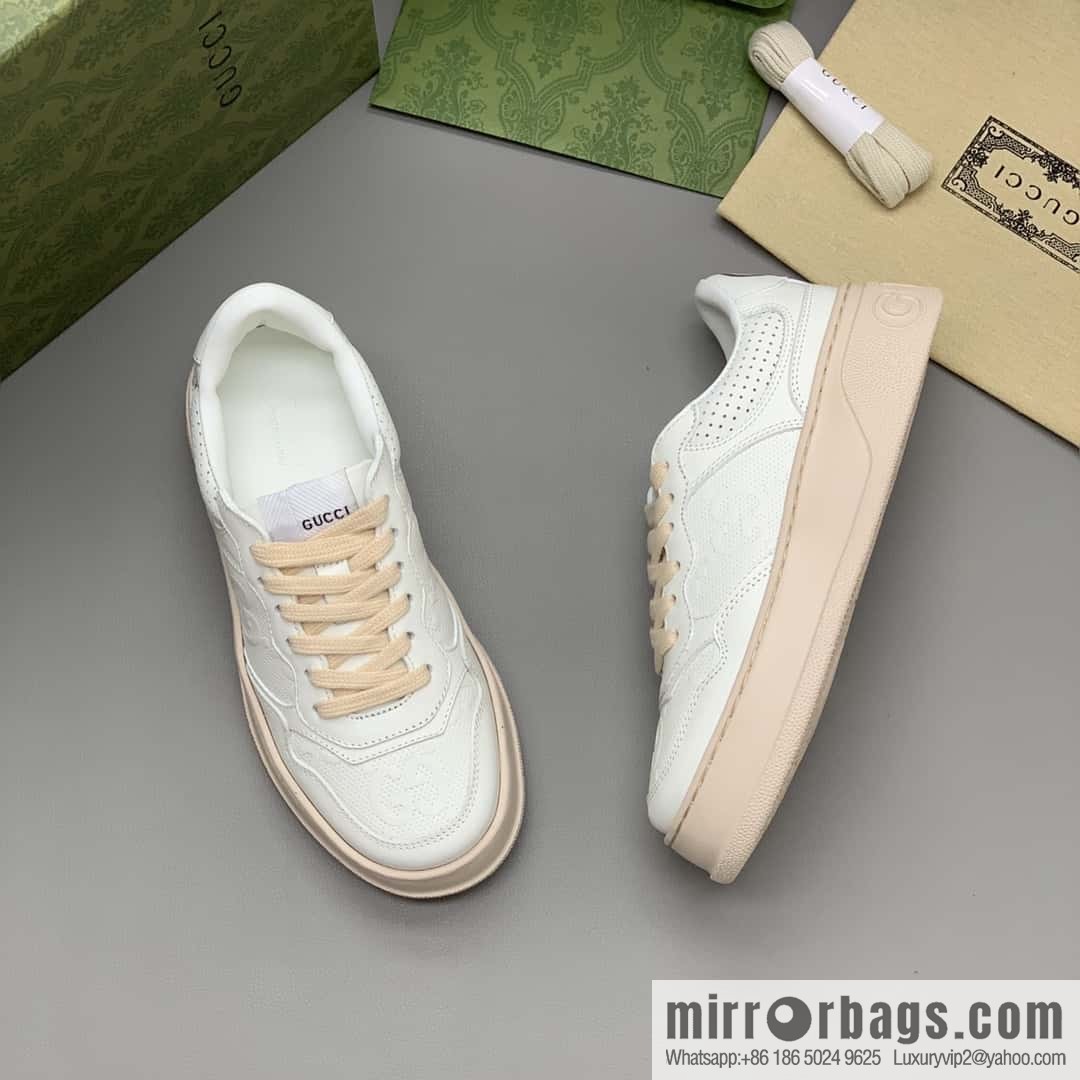 GUCCI is presented in GG printed canvas details, cowhide material, women's sports and leisure shoes