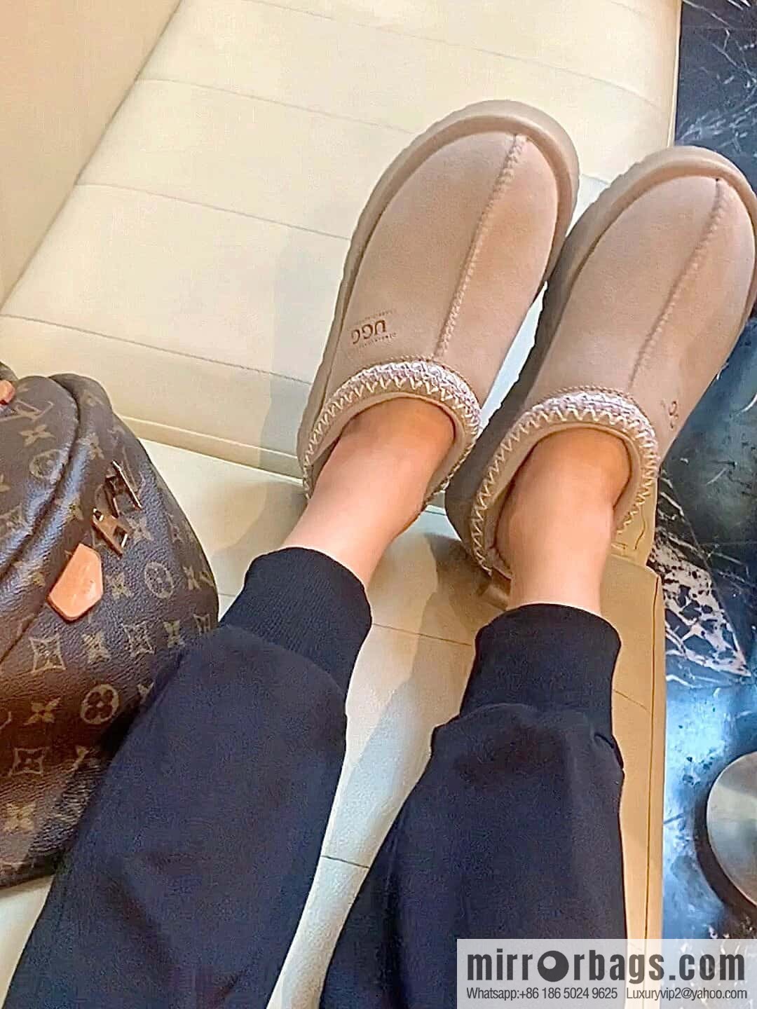 UGG Autumn and winter ethnic style Tacs thick-soled fluffy slippers