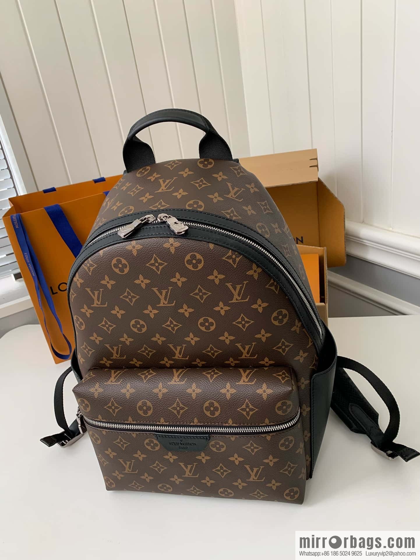LV M46684 Discovery Backpack PM