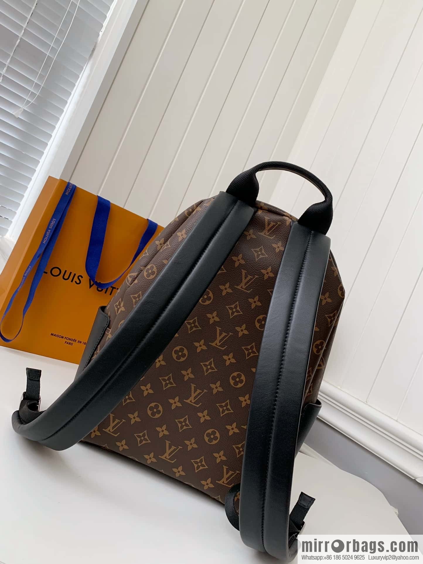 LV M46684 Discovery Backpack PM