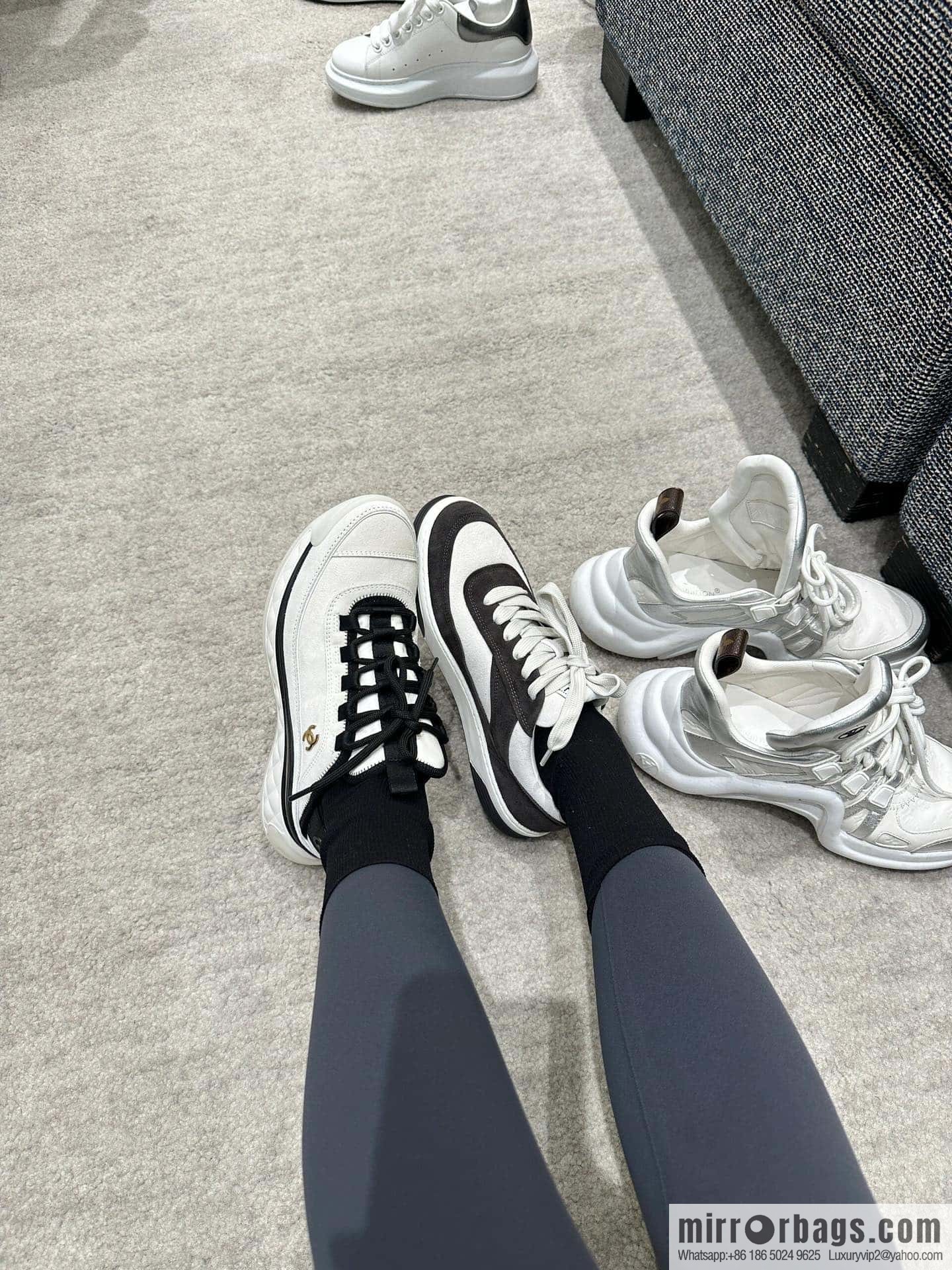 CHANEL Xiaoxiang The latest version of all-suede air cushion casual sneakers