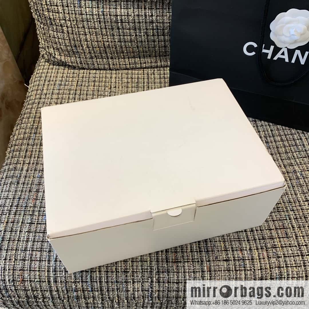 CHANEL Xiaoxiang The latest version of all-suede air cushion casual sneakers