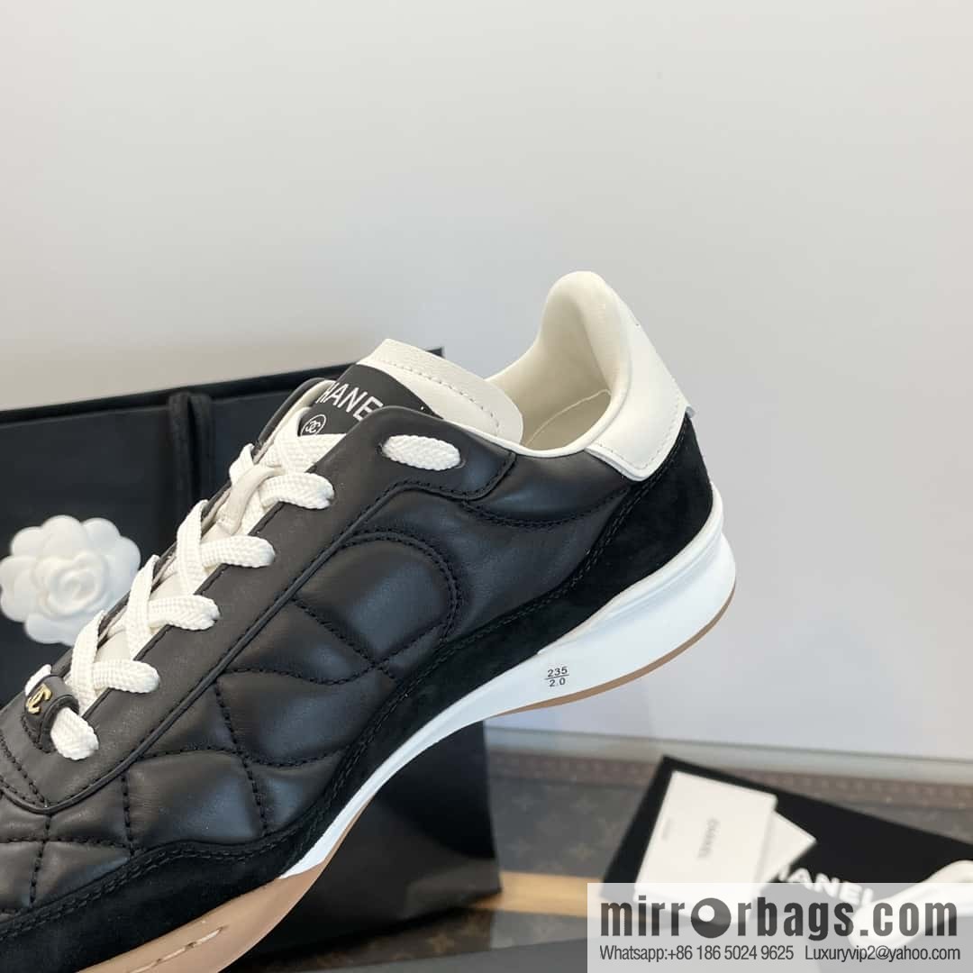 CHANEL Xiaoxiang The latest upgraded version for autumn and winter~ diamond pattern football shoes⚽