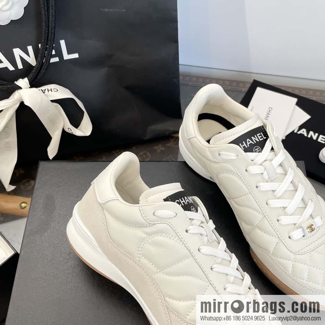 CHANEL Xiaoxiang The latest upgraded version for autumn and winter~ diamond pattern football shoes⚽