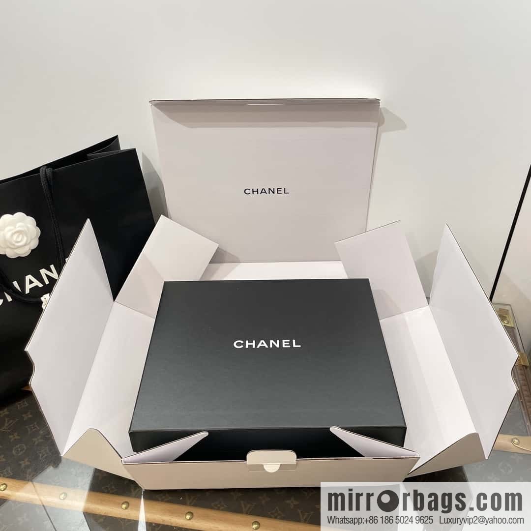 CHANEL autumn and winter wool socks high-top sneakers
