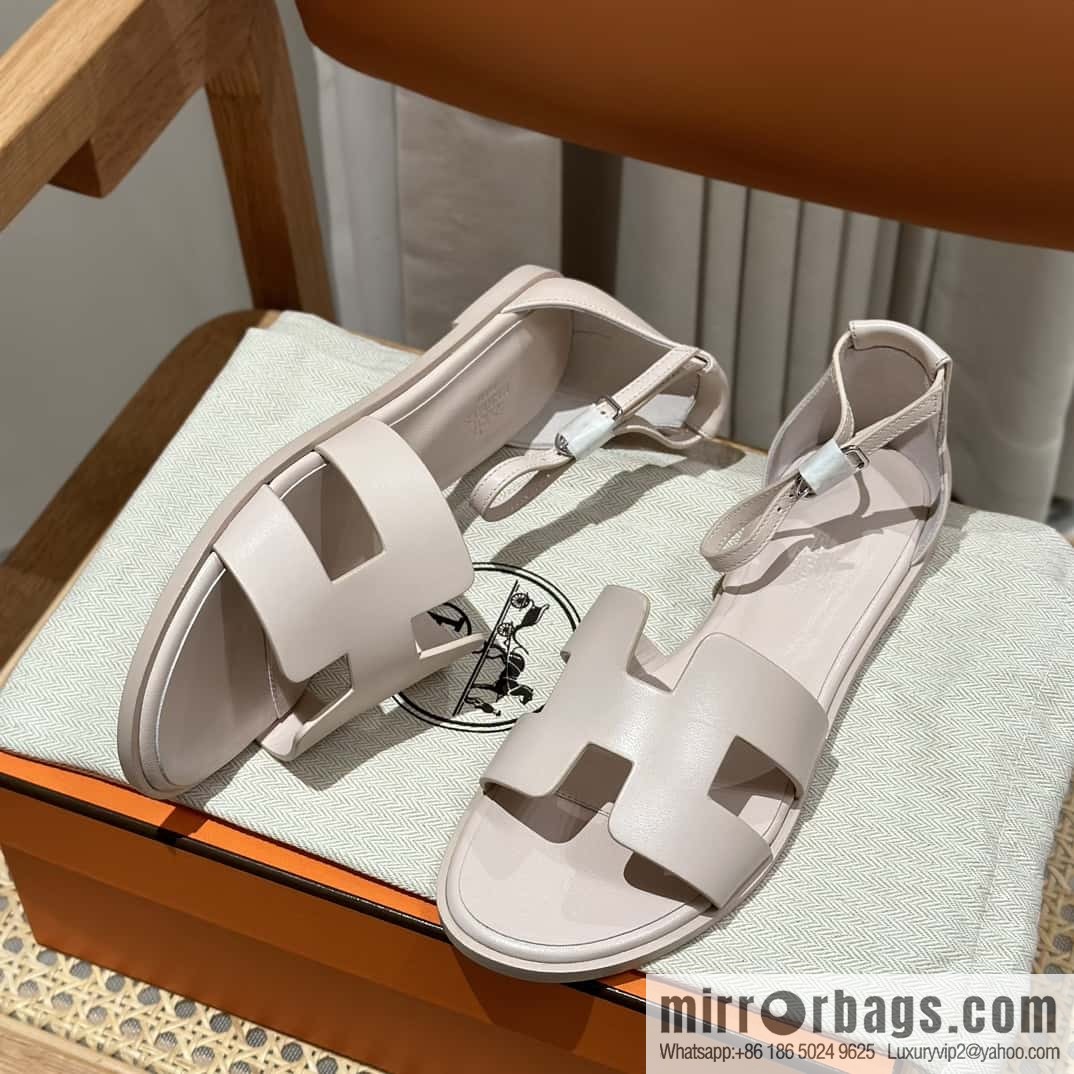 Hermès imported Italian cowhide, new small sandals