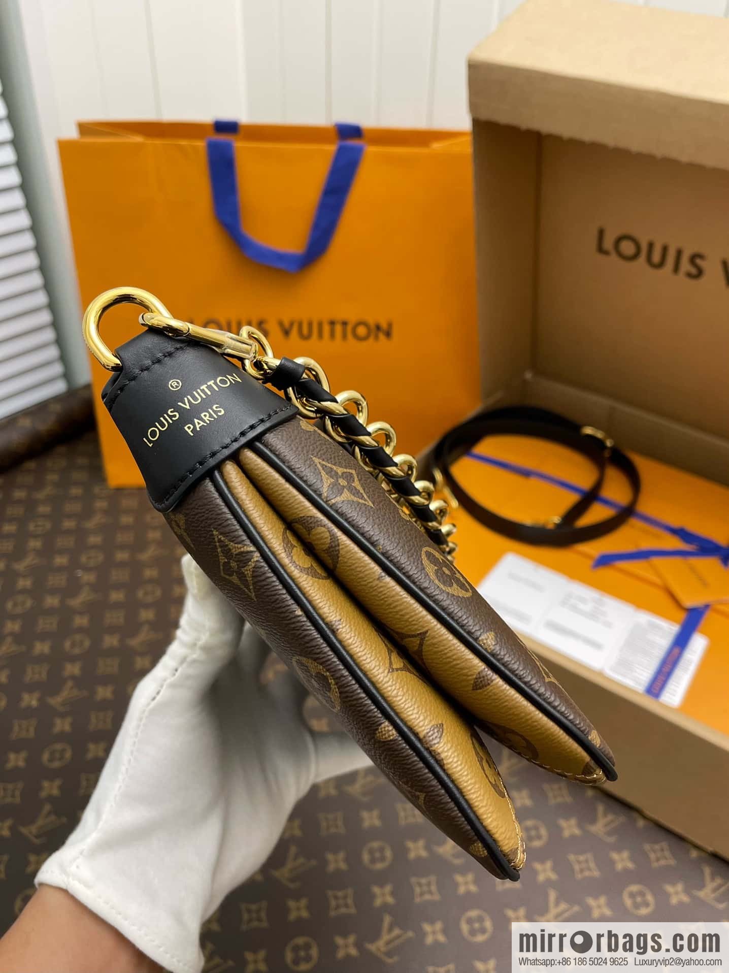 Louis Vuitton M46659 LV TWINNY handbag