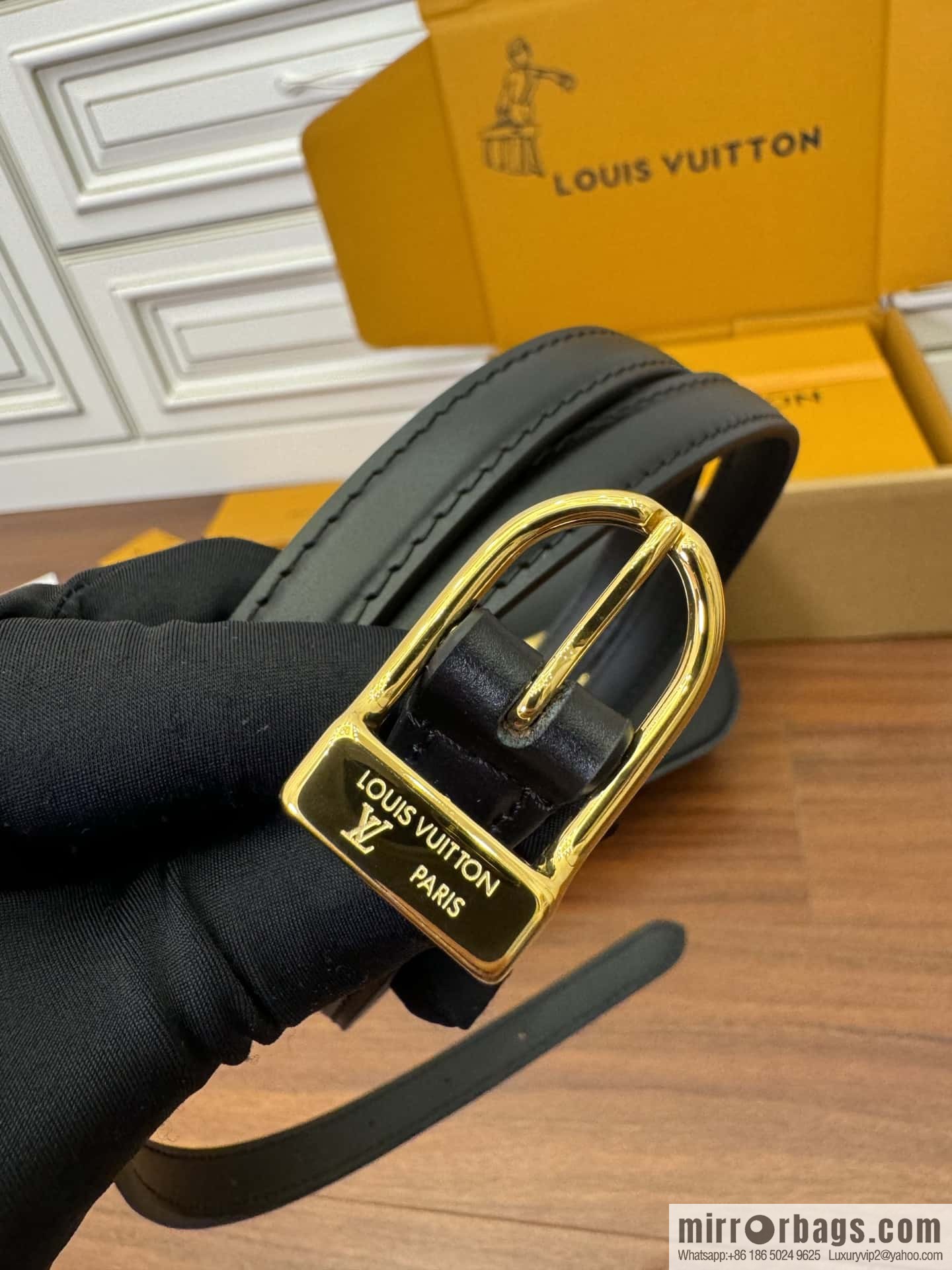 Louis Vuitton M23655 Orsay MM