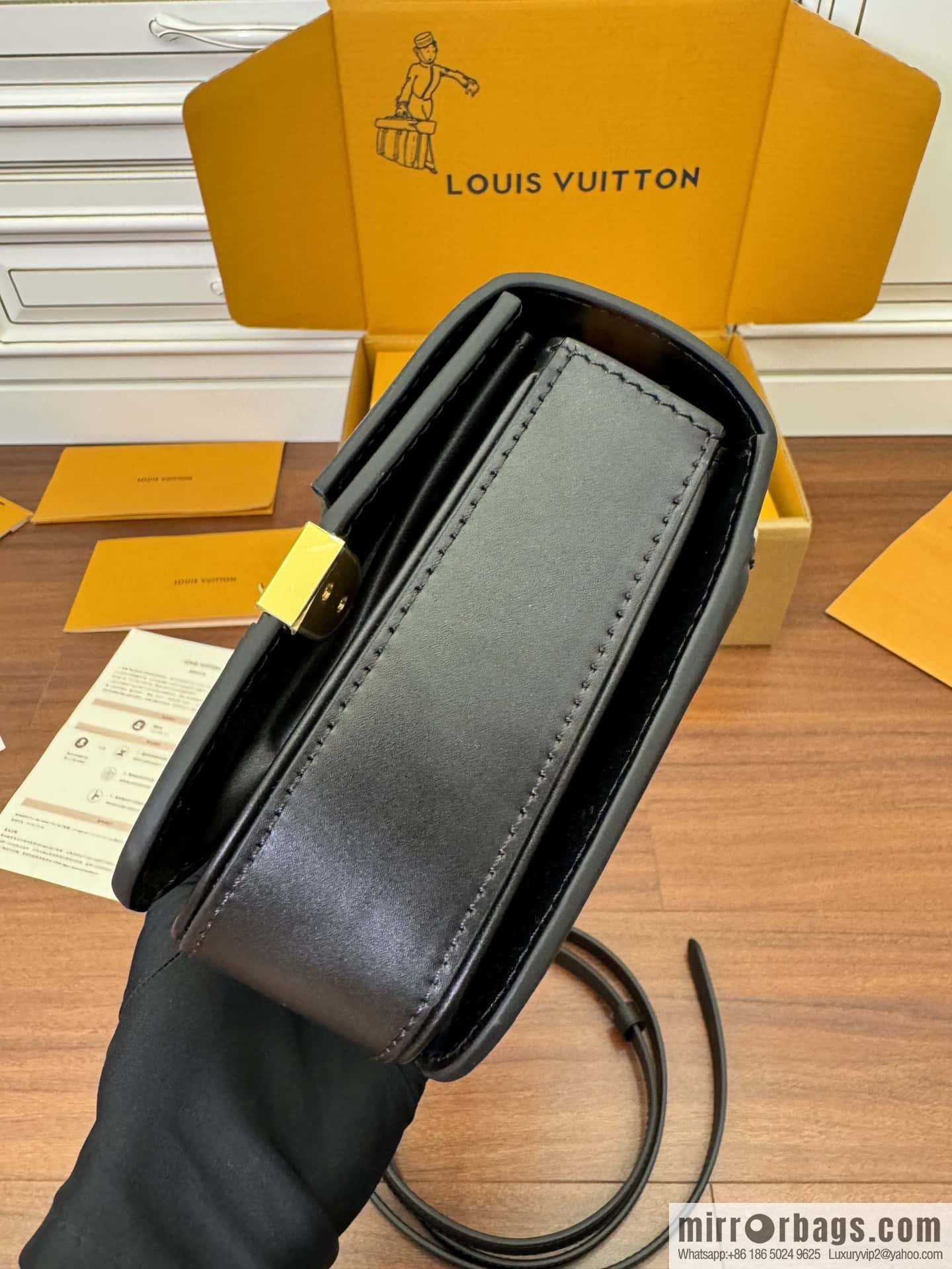 Louis Vuitton M23655 Orsay MM