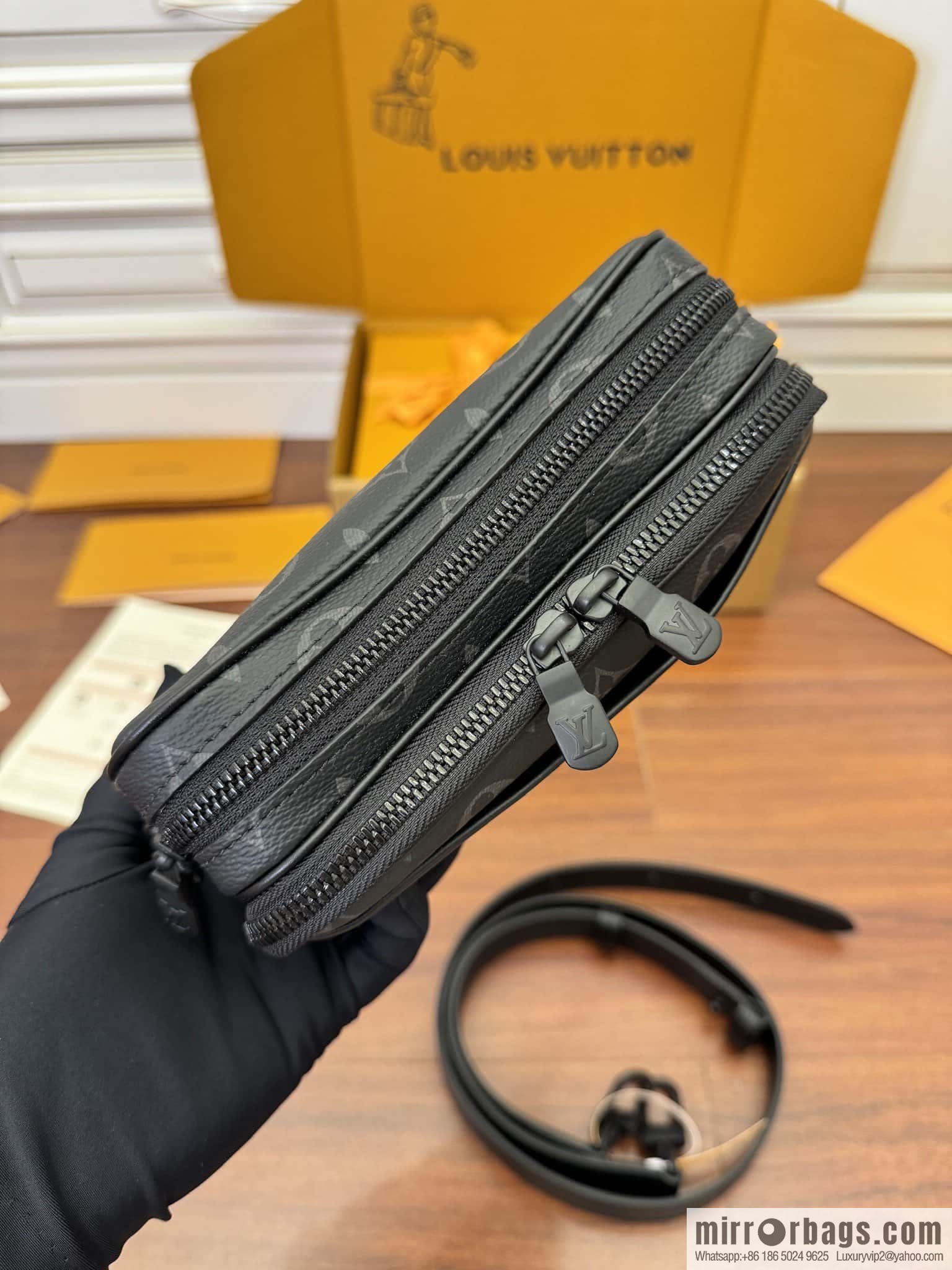 LV M82542 Alpha Wearable Wallet