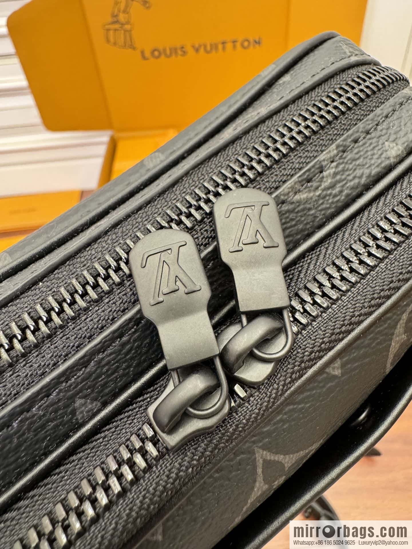 LV M82542 Alpha Wearable Wallet