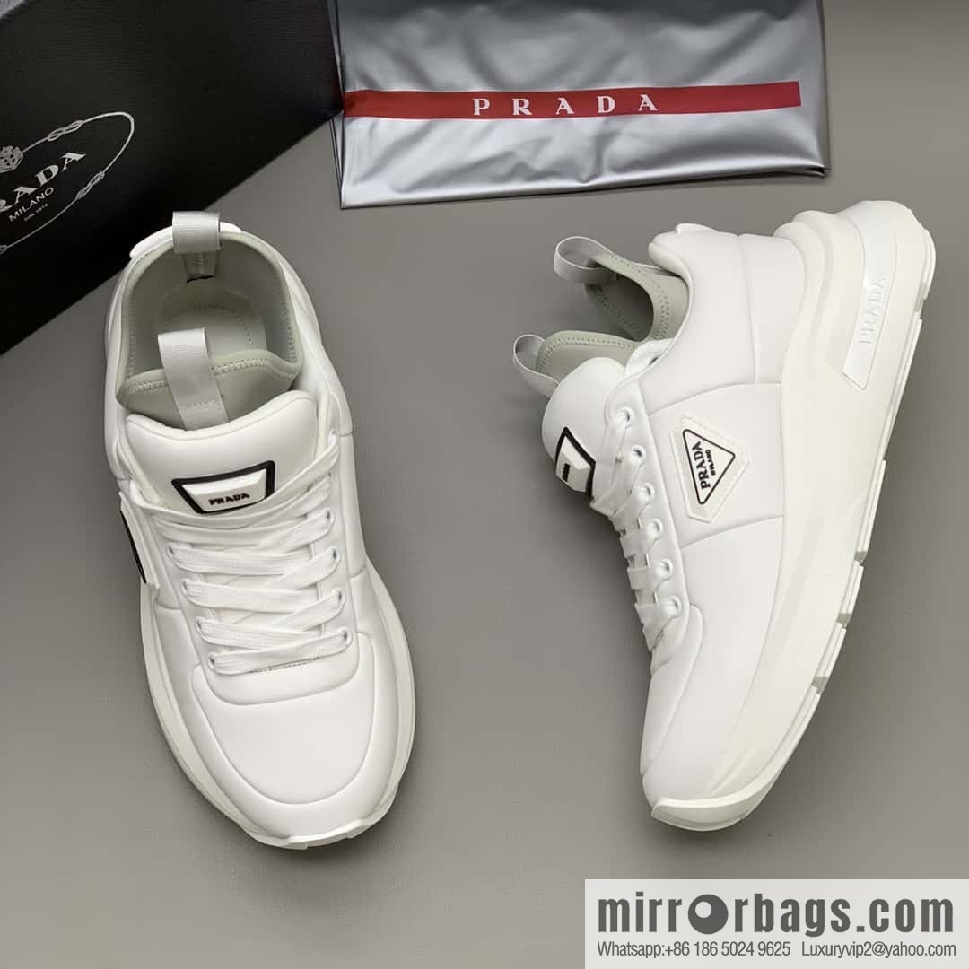 PRADA tongue embossed logo letters, autumn and winter men's casual shoes