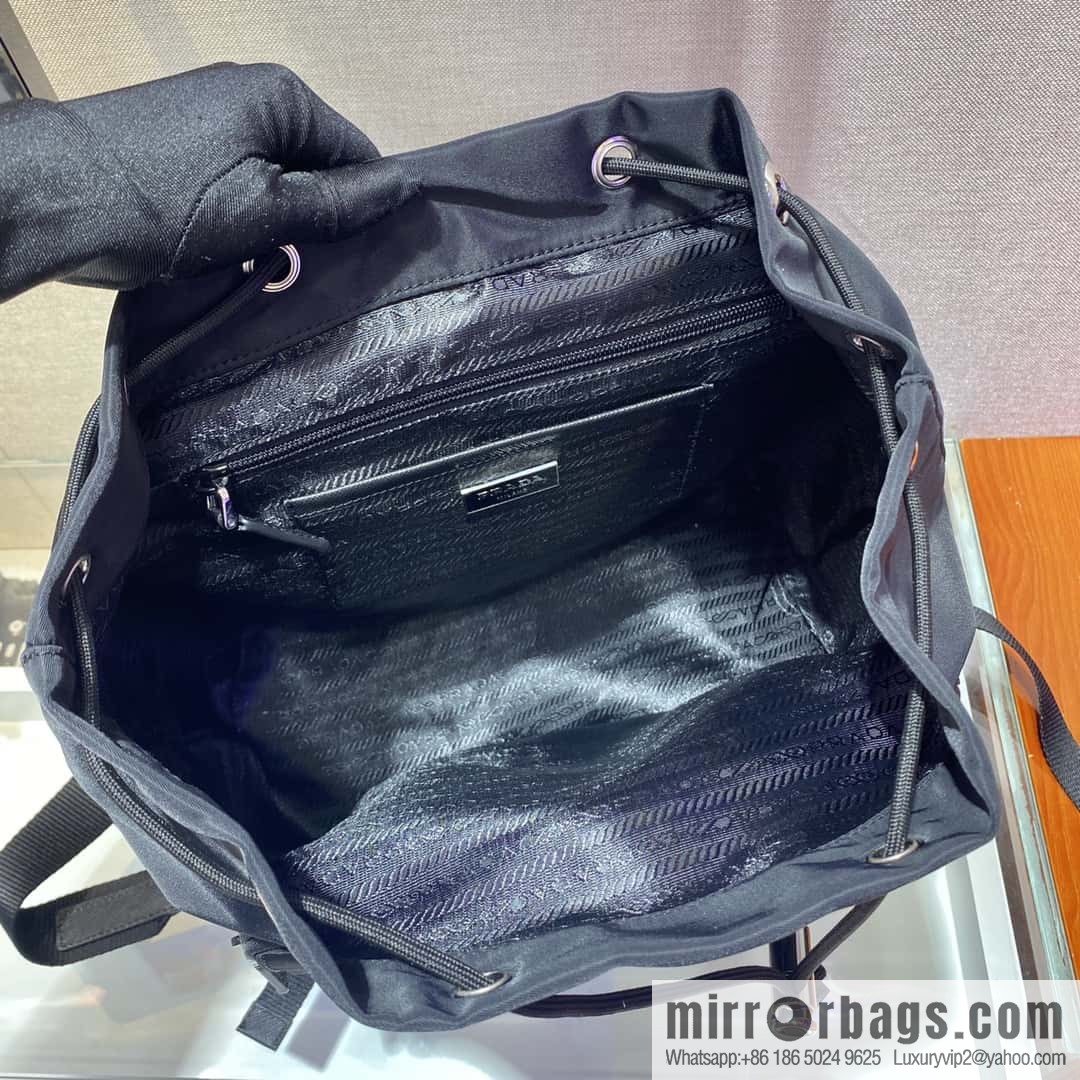 PRADA classic triangle enamel logo, imported parachute fabric backpack 1BZ005
