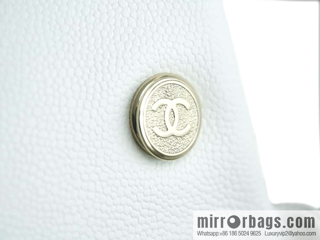 CHANEL 23K new, tank Dumas small shoulder backpack AS4399 white
