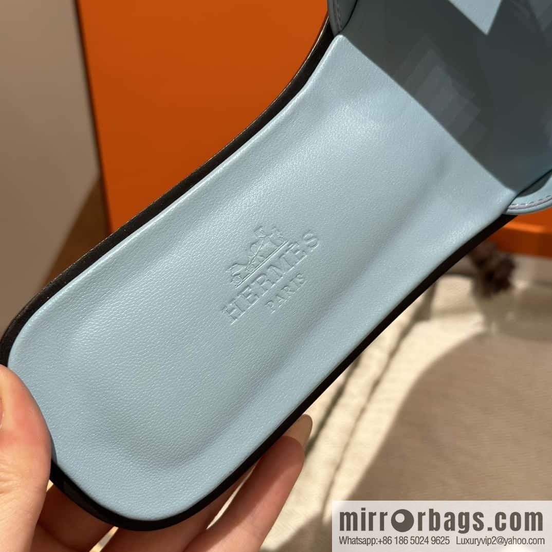 Hermès leather outsole H slippers