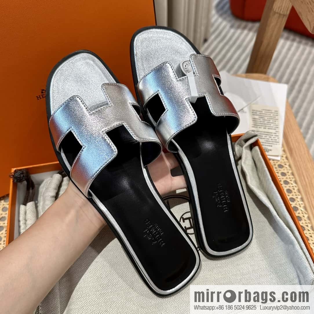 Hermès leather outsole H slippers