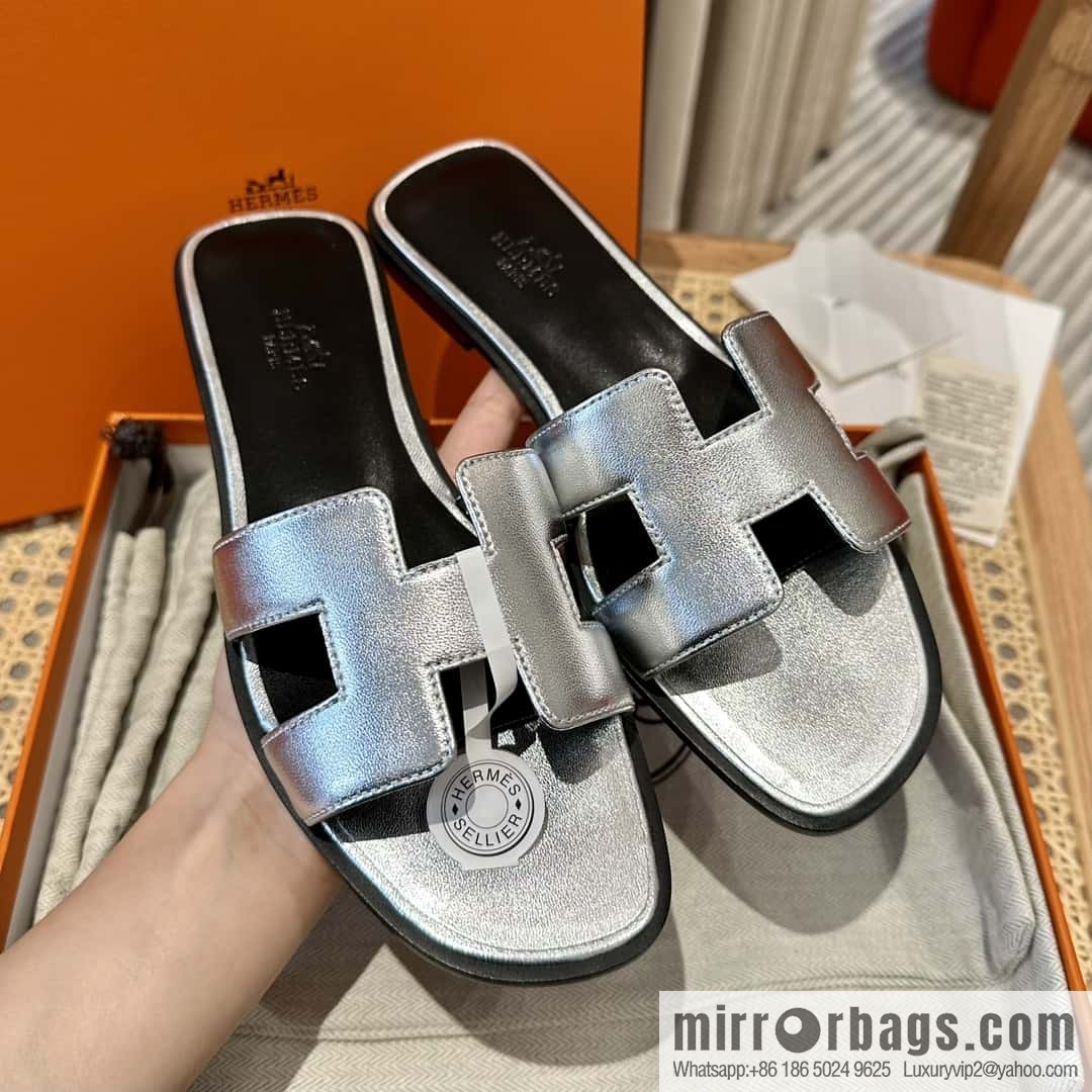 Hermès leather outsole H slippers