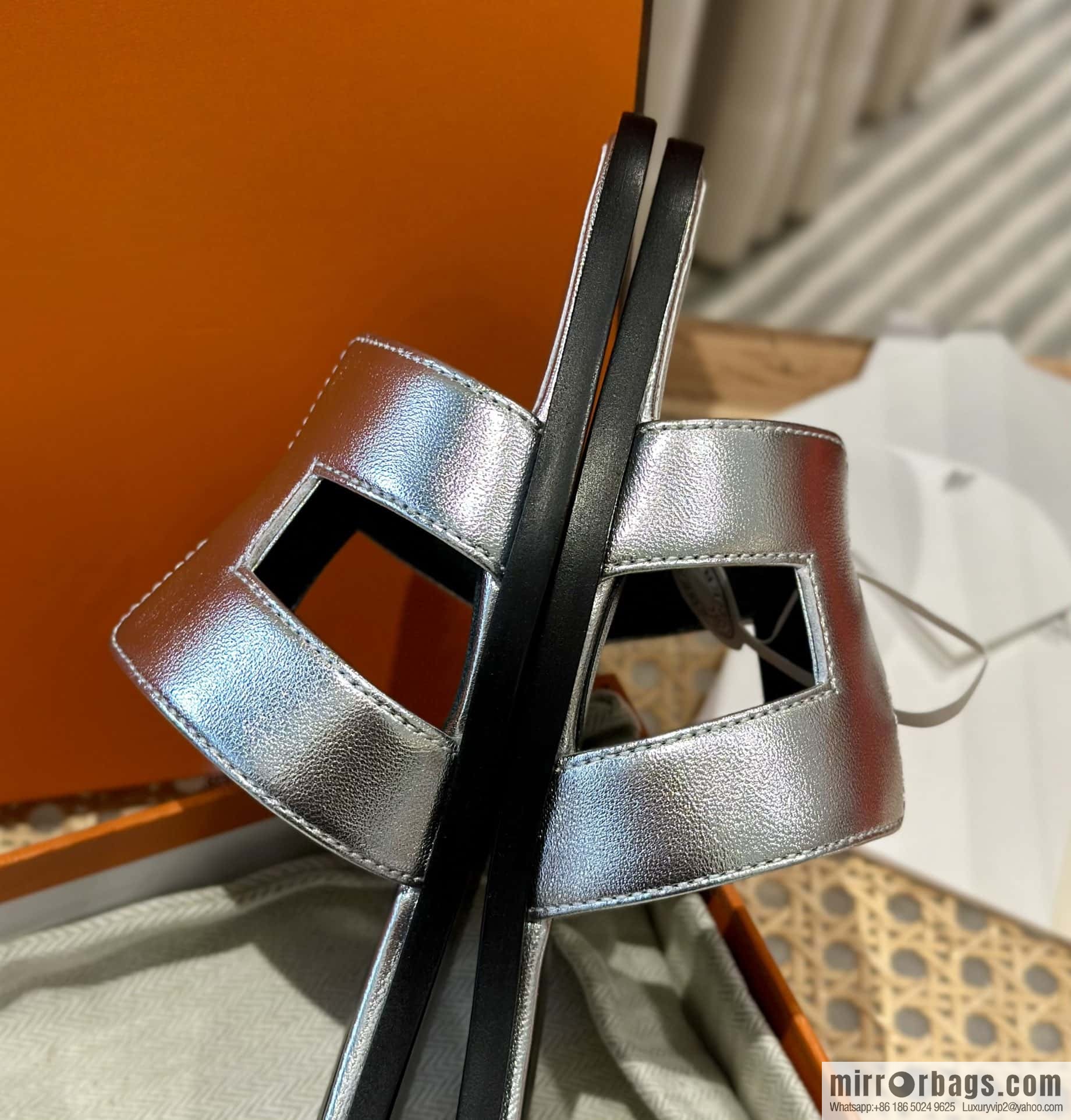Hermès leather outsole H slippers