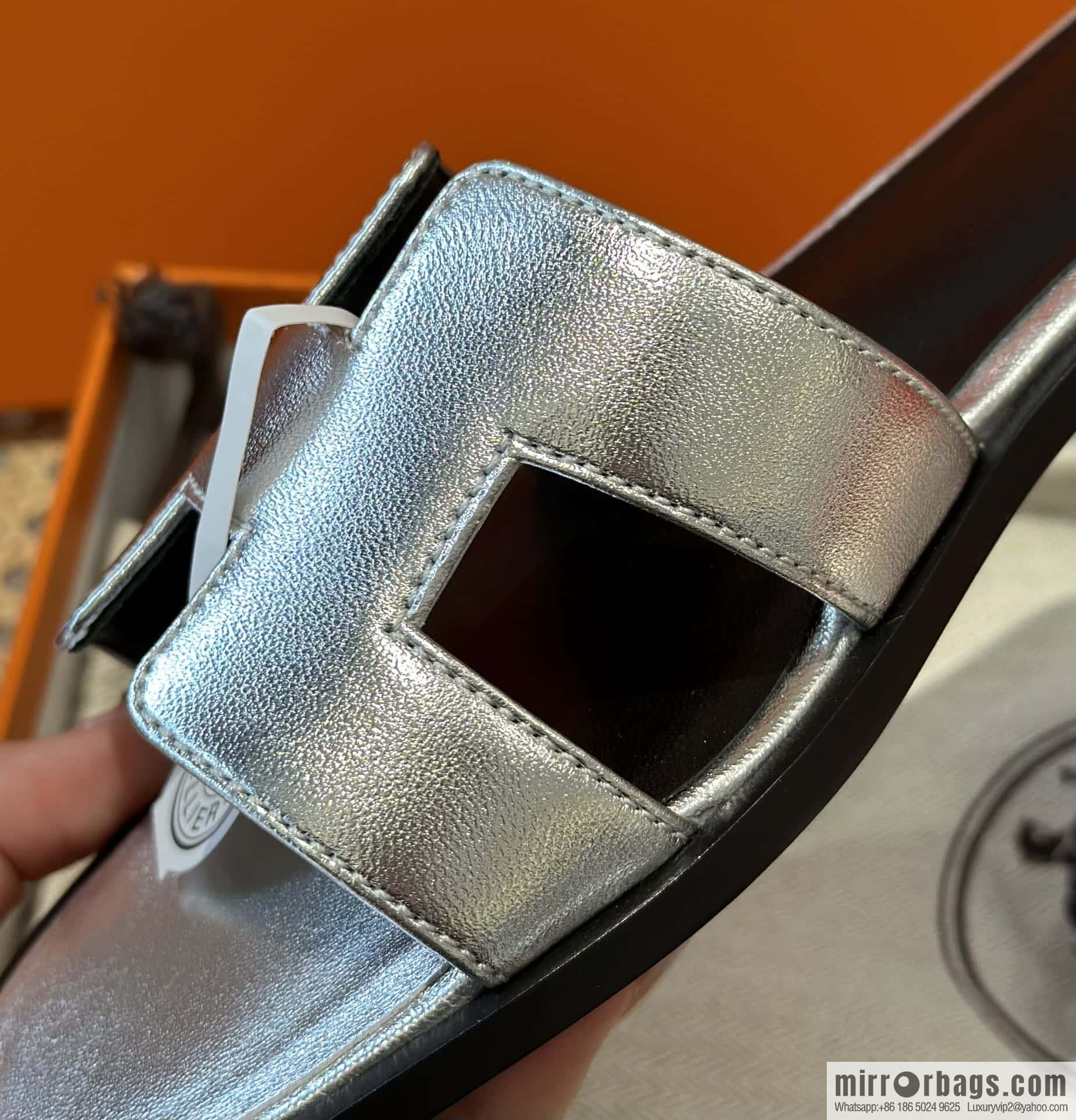 Hermès leather outsole H slippers
