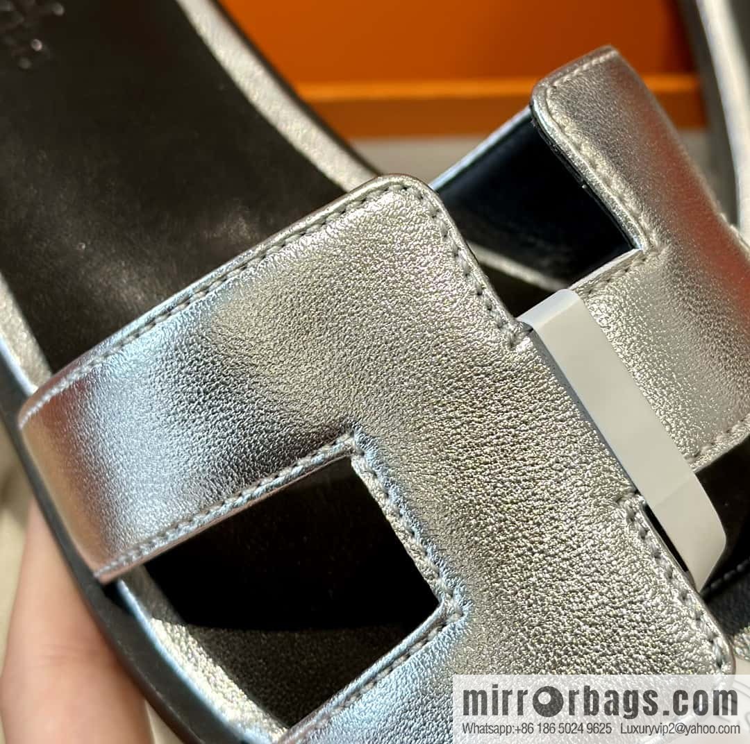 Hermès leather outsole H slippers