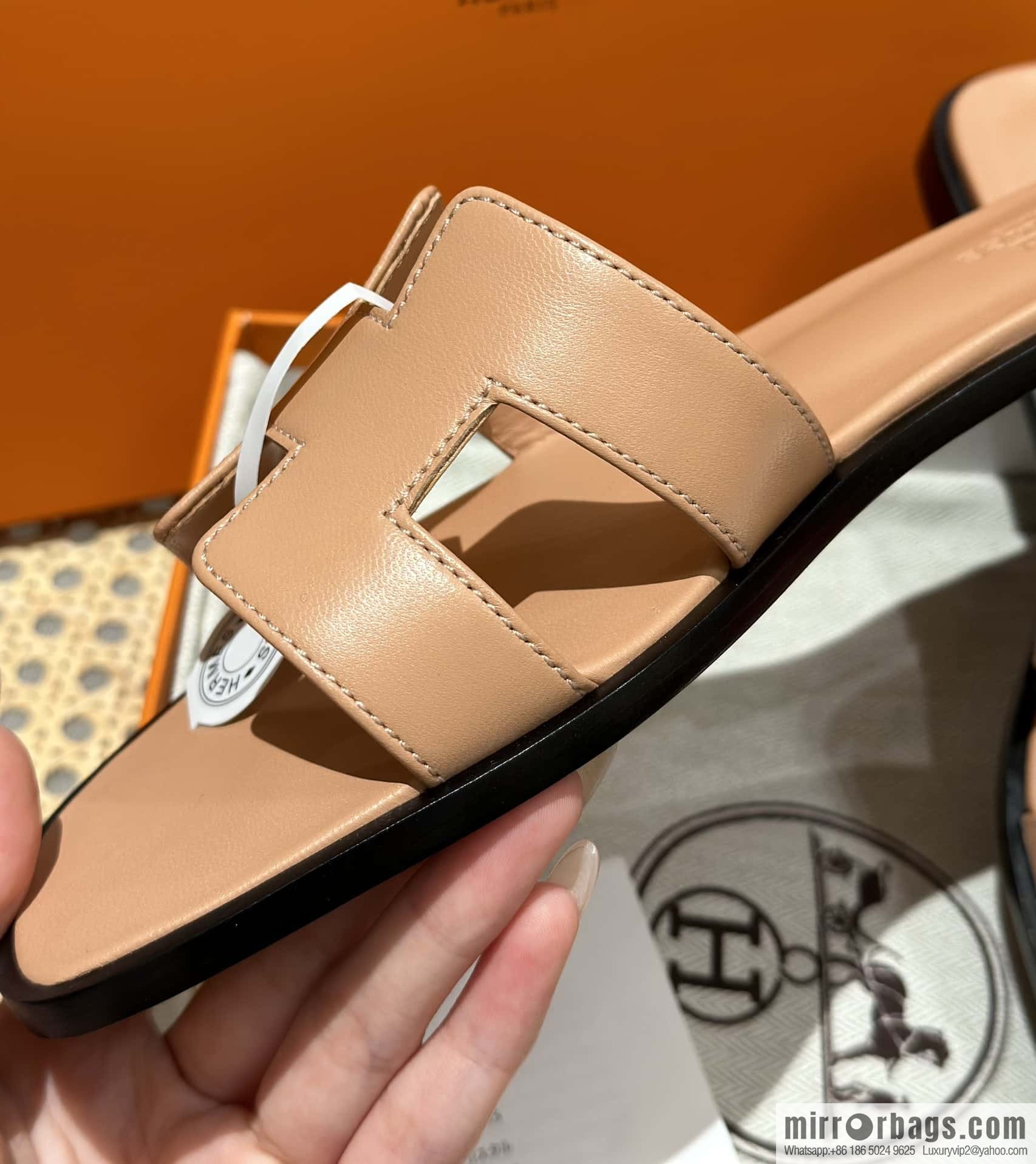 Hermès leather outsole H slippers