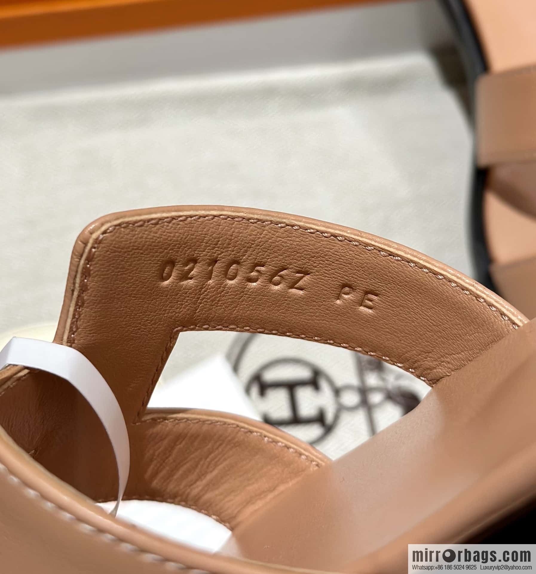 Hermès leather outsole H slippers