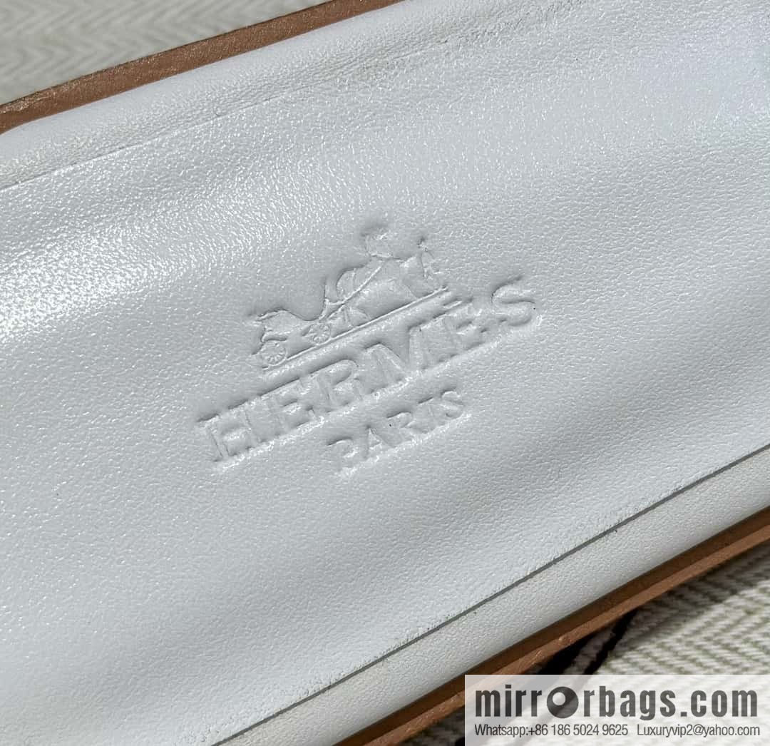 Hermès imported Italian cowhide, new small sandals
