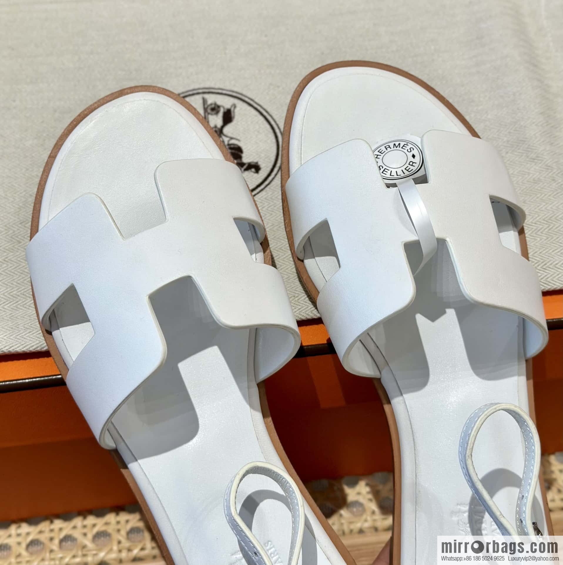 Hermès imported Italian cowhide, new small sandals