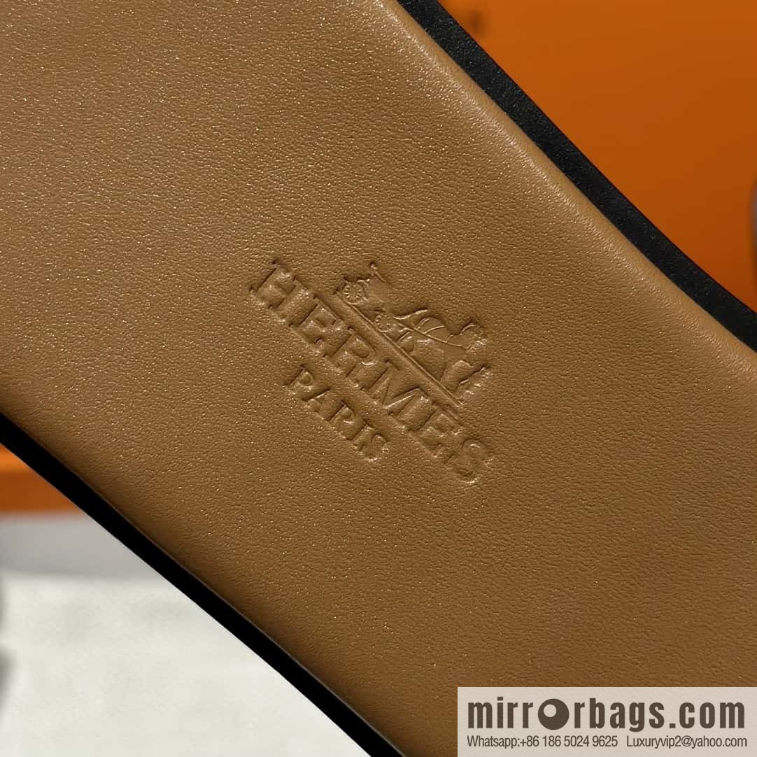 Hermès 2023 Latest Kelly Button Slippers