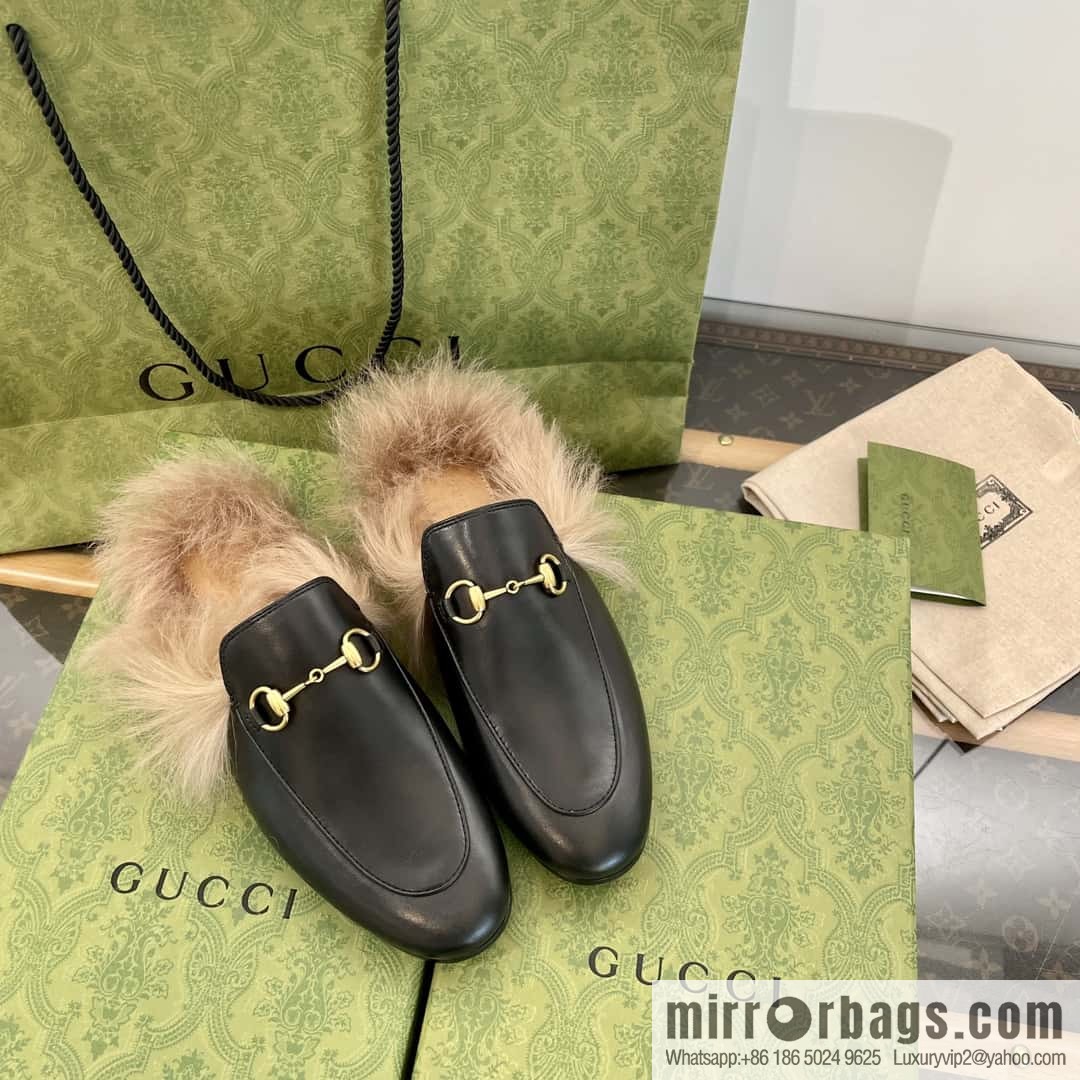 GUCCI Gucci Classic Hairy Half Tow