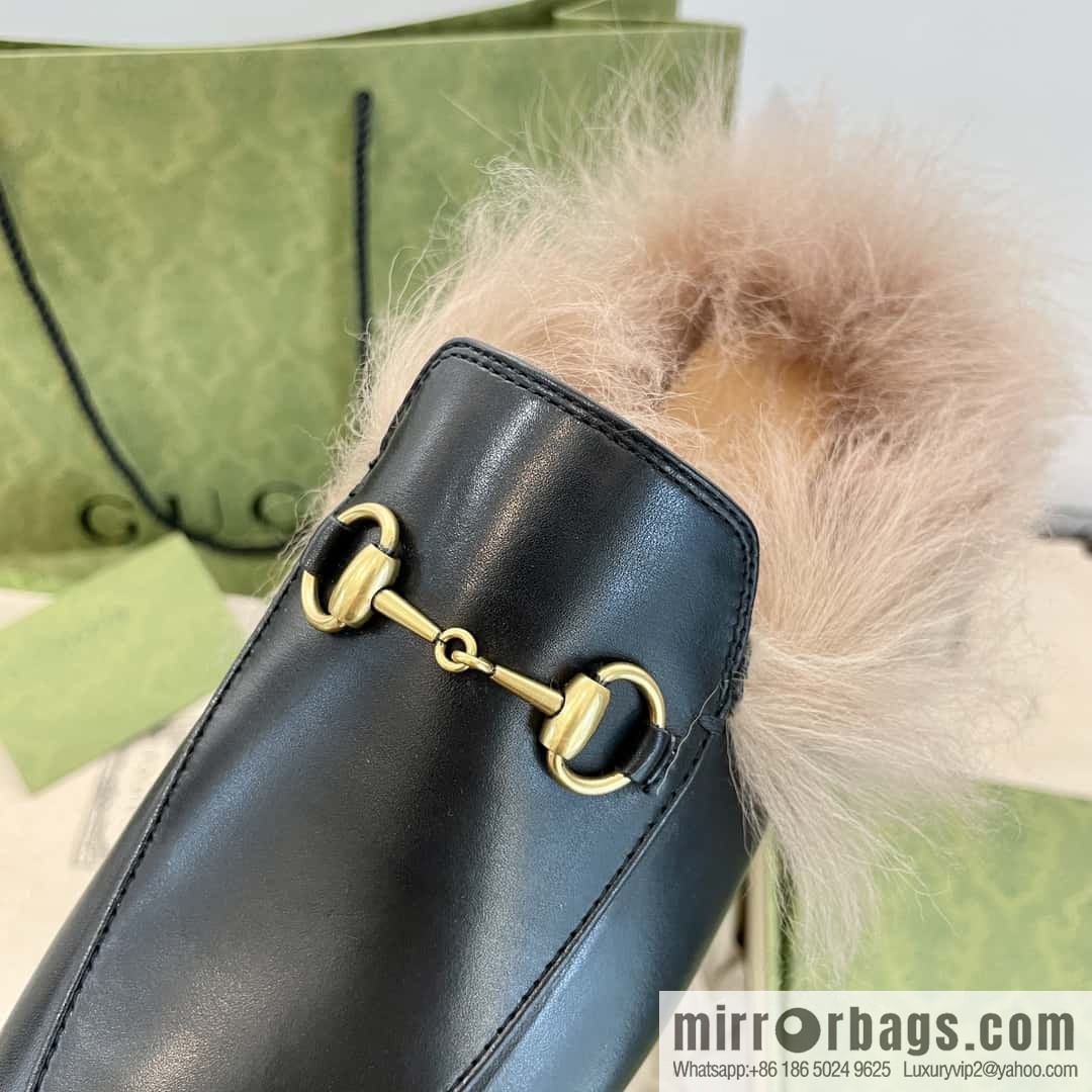 GUCCI Gucci Classic Hairy Half Tow