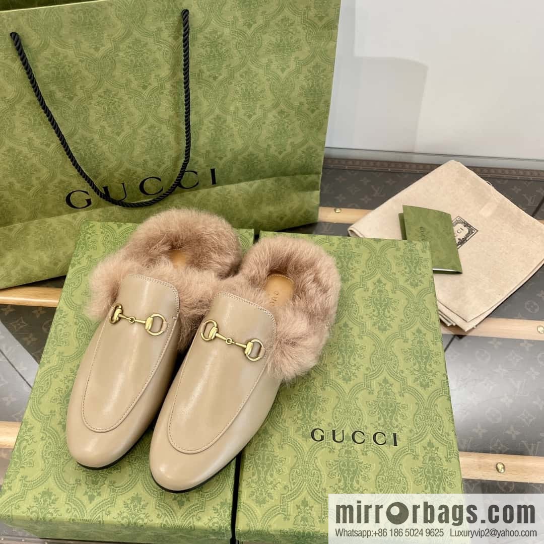 GUCCI Gucci Classic Hairy Half Tow