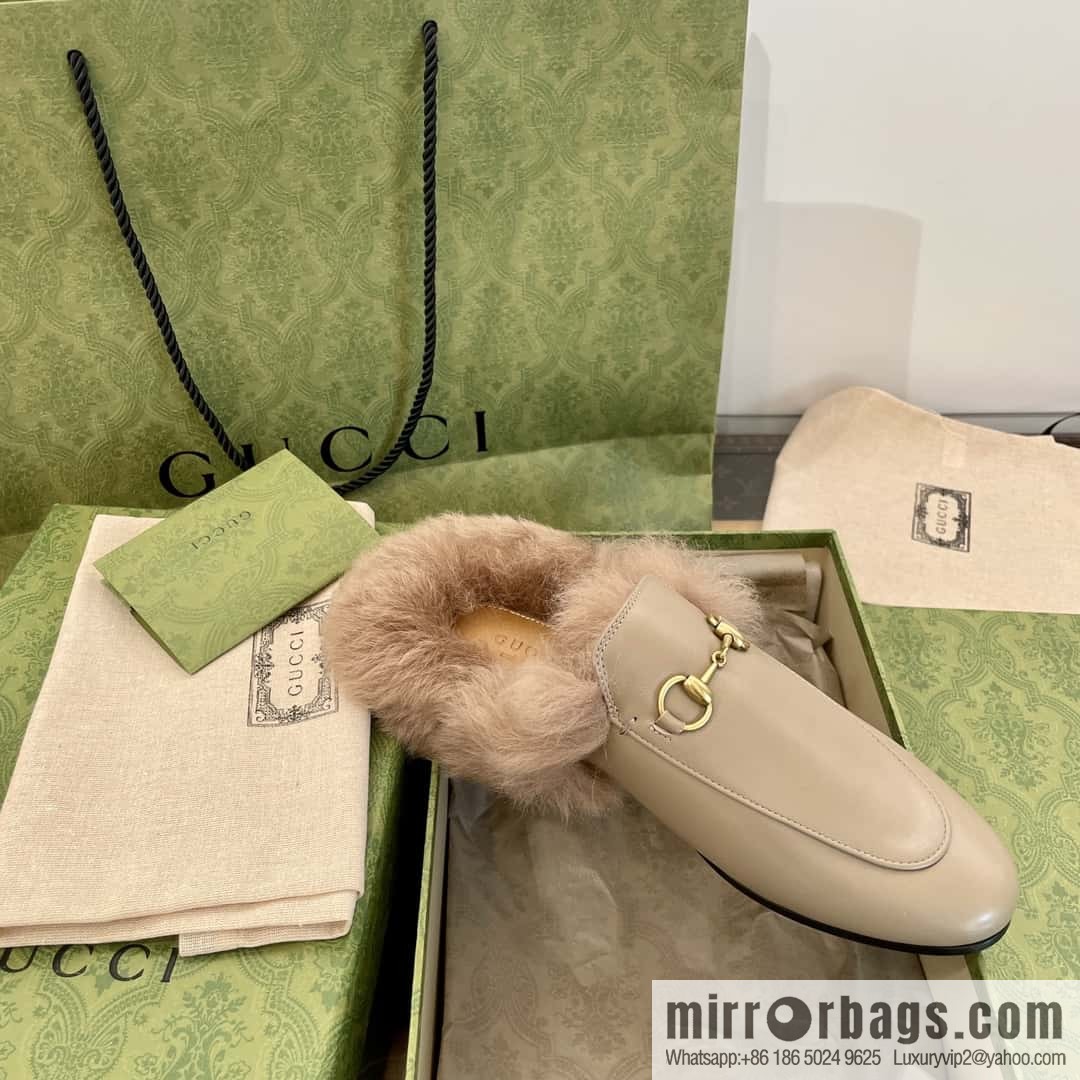 GUCCI Gucci Classic Hairy Half Tow