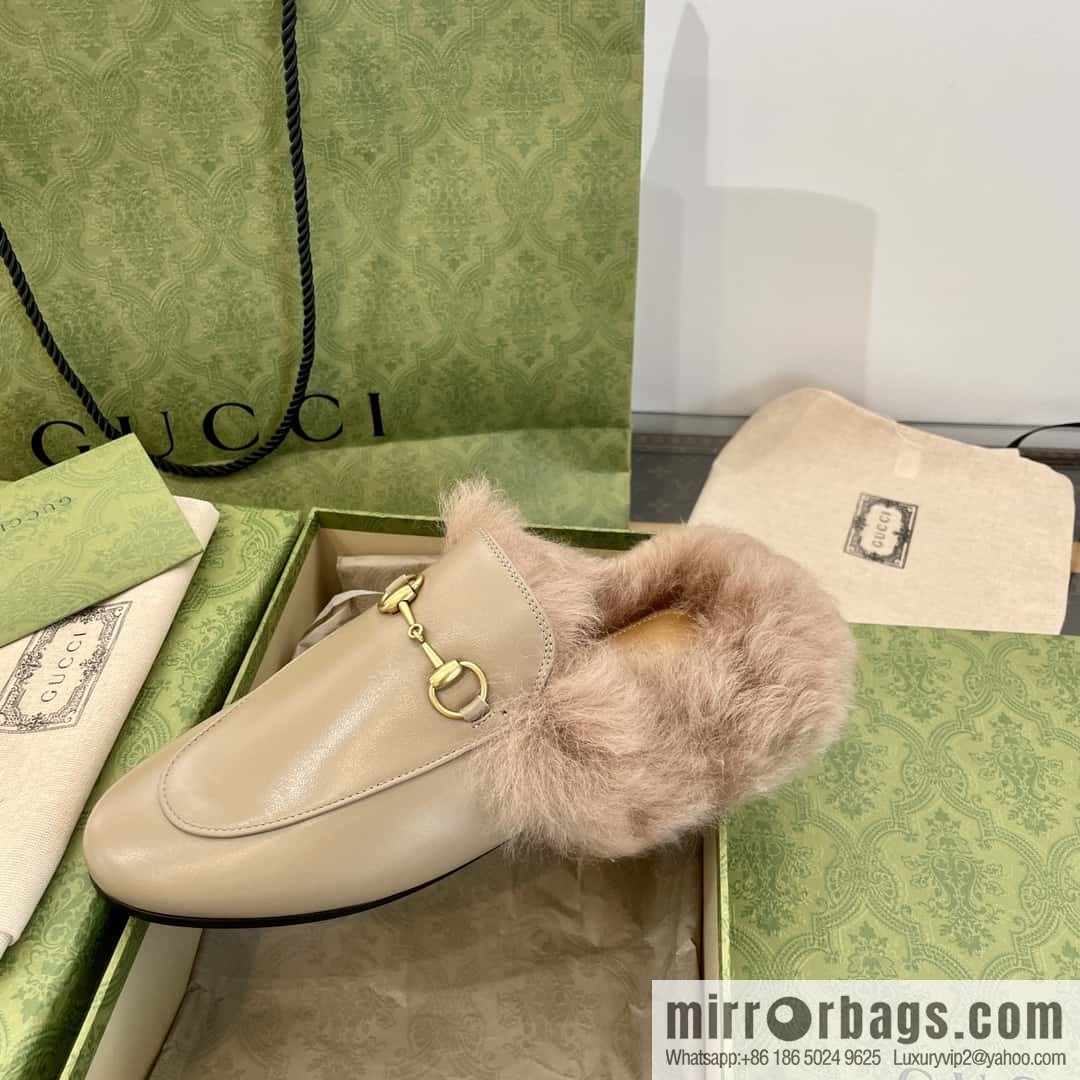 GUCCI Gucci Classic Hairy Half Tow
