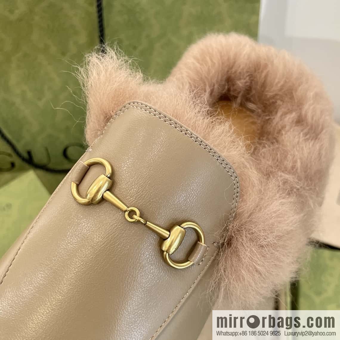GUCCI Gucci Classic Hairy Half Tow