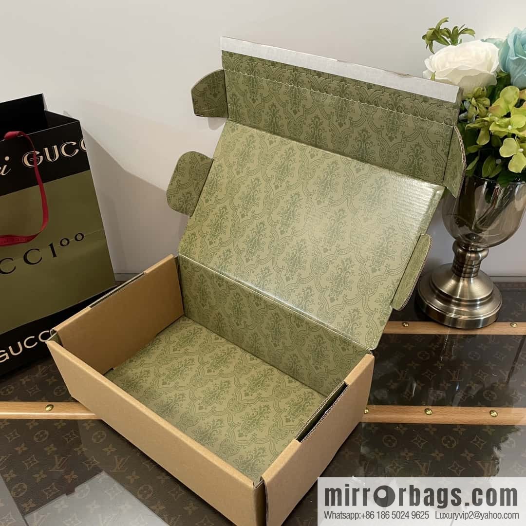 GUCCI Gucci Classic Hairy Half Tow