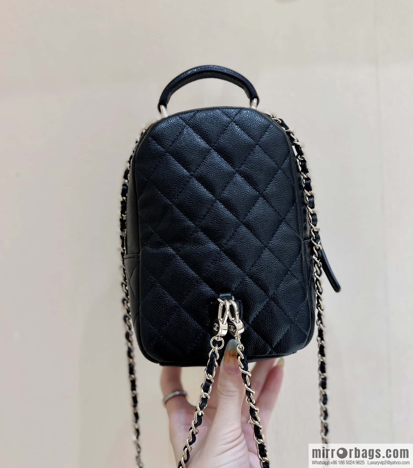 CHANEL 24C early spring vacation series, lychee leather backpack AP3753 black