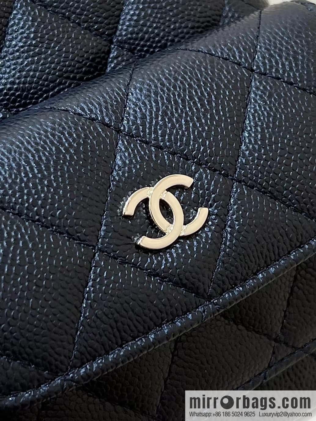 CHANEL 24C early spring vacation series, lychee leather backpack AP3753 black